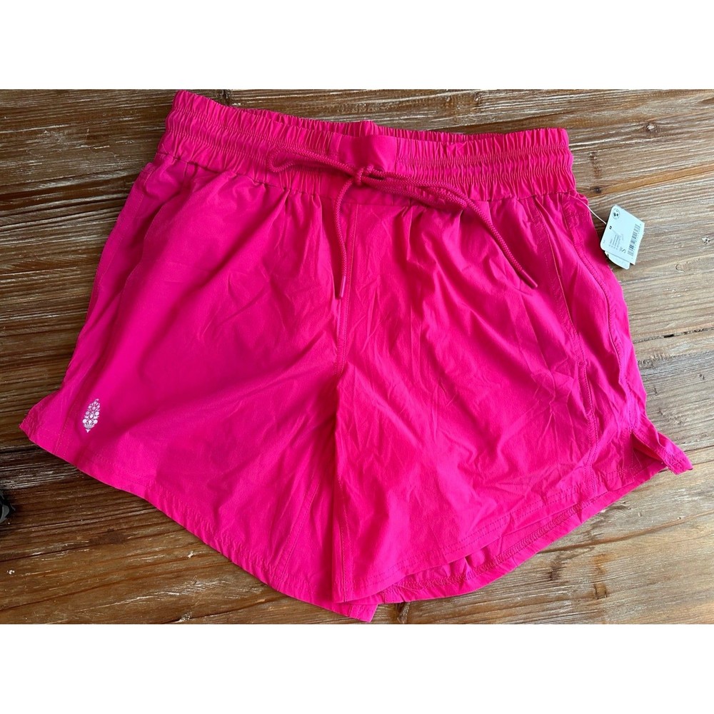 NWT. Free people shorts. Small